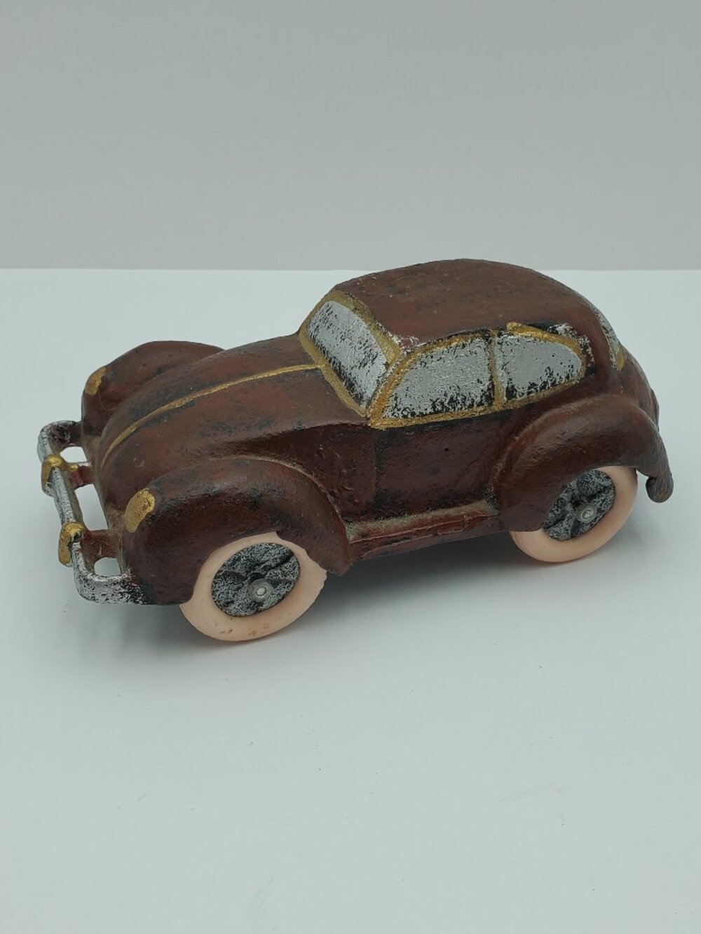 Cast Iron Car VW Beetle Style Metal Automobile Figure Cast Iron Auto Toy